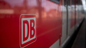 Zug  aus Heilbronn: Mann greift Kinder in S-Bahn an – Zeugen gesucht